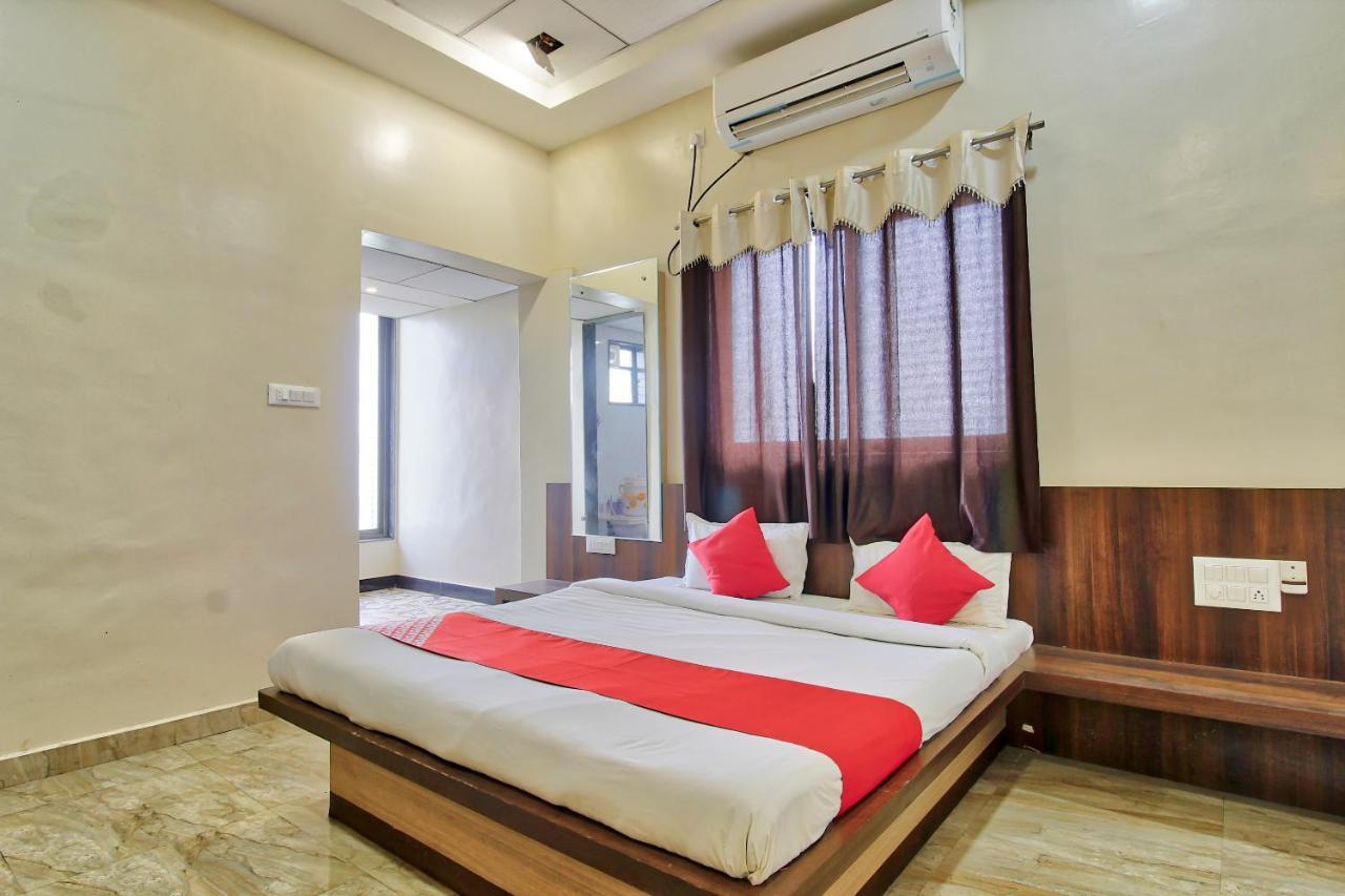 Oyo 61311 Maharaja Agrasen Resort And Lodging Buldhana Exterior foto