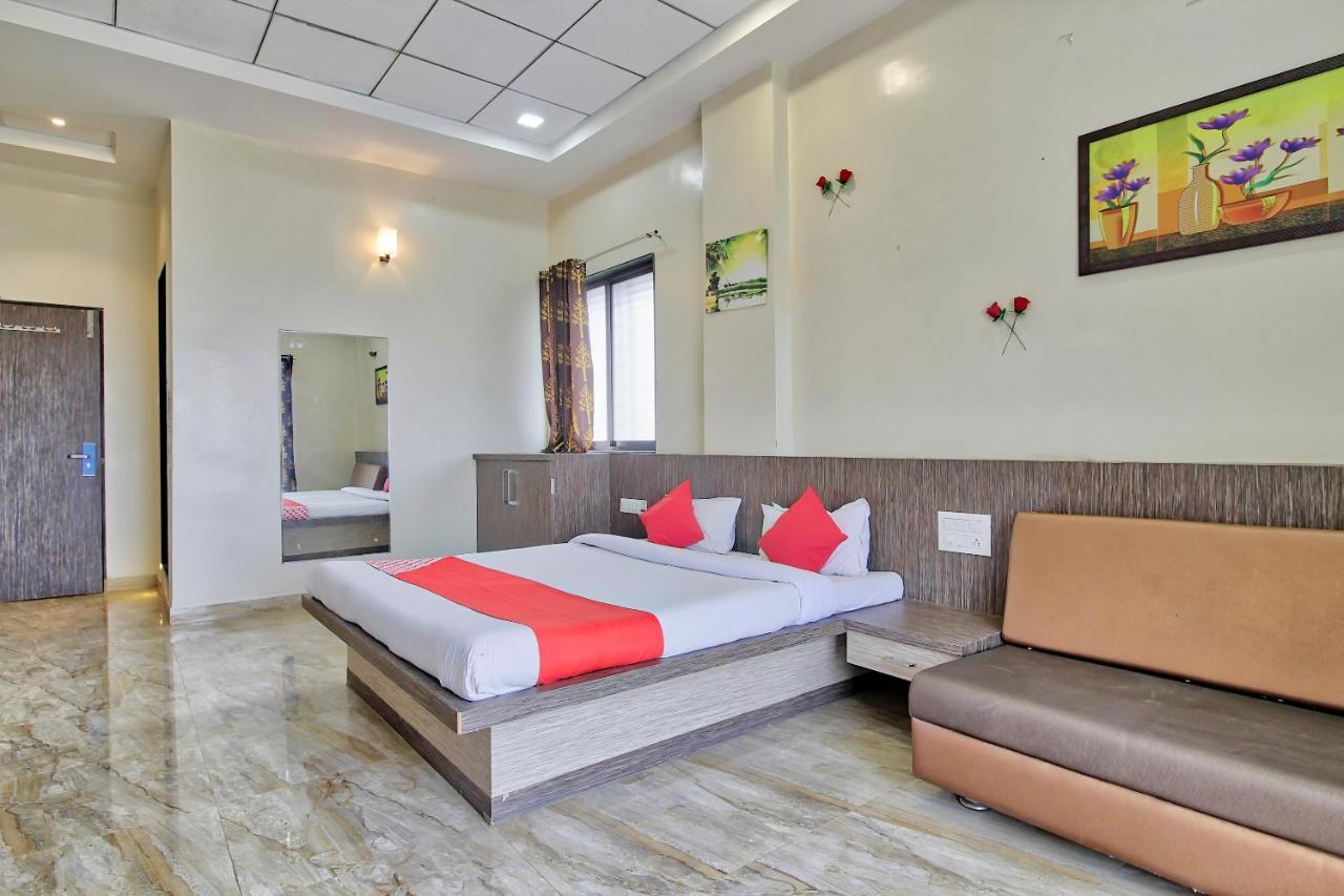 Oyo 61311 Maharaja Agrasen Resort And Lodging Buldhana Exterior foto